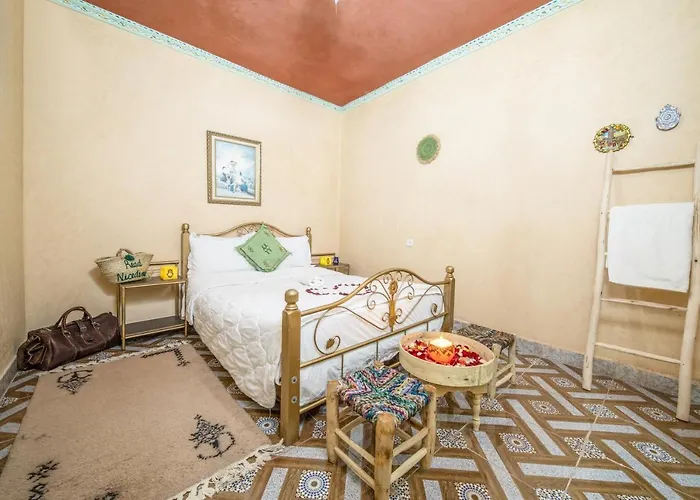 Riad Nicedina